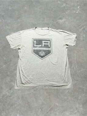 ☀️ Los Angeles Kings Graphic Tee Mens Size XXL Gray/Black